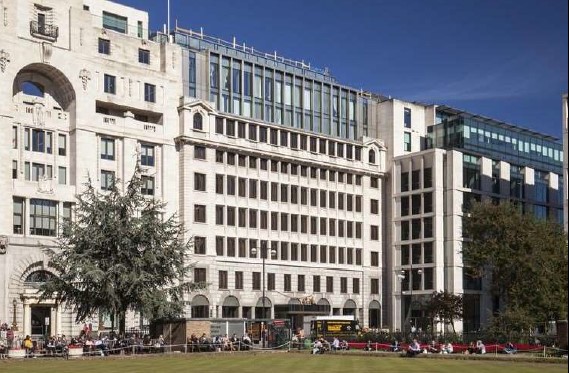 Royal London House View 11