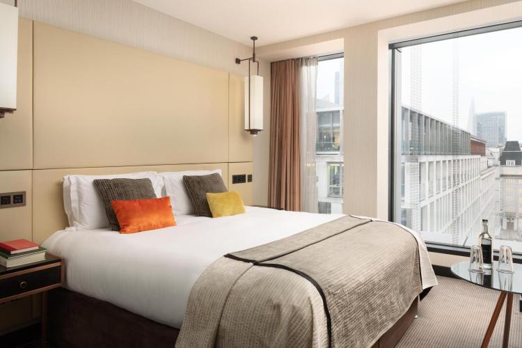 Royal London House View 5